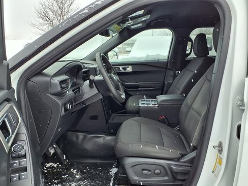Used 2024 Ford Explorer 4WD Police Interceptor w/ Ready For The Road Package image 17