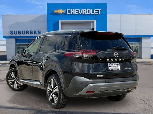 Used 2023 Nissan Rogue SL AWD/4WD image 3