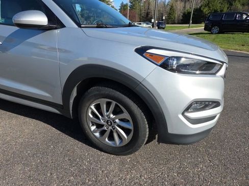 Used 2017 Hyundai Tucson SE AWD/4WD image 23