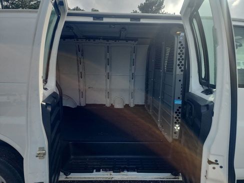 Used 2022 Chevrolet Express 2500 2500 3dr Cargo Van w/ Driver Convenience Package image 9