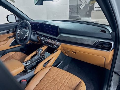 New 2025 Kia Telluride SX X-Line image 32