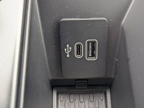 New 2026 Lincoln Nautilus Premier w/ Equipment Group 102A image 21