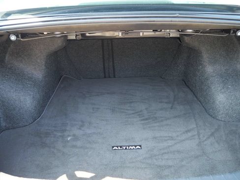 Used 2019 Nissan Altima 2.5 S FWD image 35