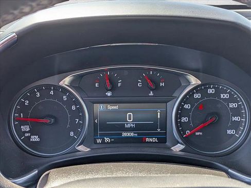 Used 2023 Chevrolet Equinox LT FWD image 10
