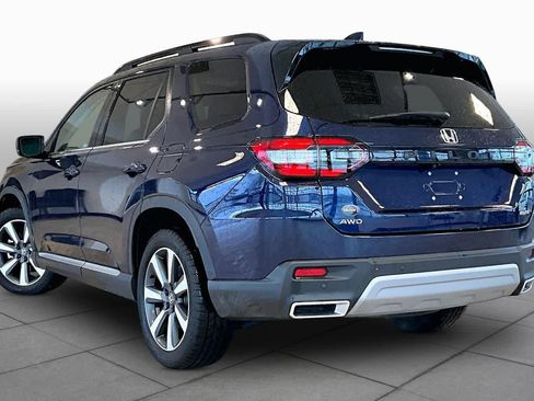 Used 2023 Honda Pilot Elite image 12