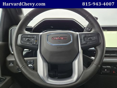 Used 2024 GMC Sierra 3500 SLT w/ Snow Plow Prep/Camper Package image 17