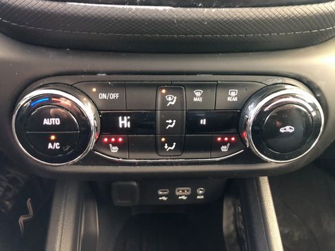 Certified 2023 Chevrolet TrailBlazer LT w/ LPO, Blackout Package image 27