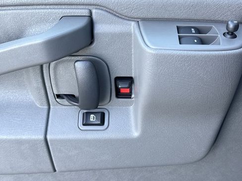 New 2025 GMC Savana 2500 Extended w/ Driver Convenience Package image 14