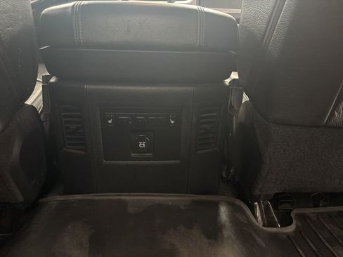 Used 2017 RAM 1500 Limited image 32