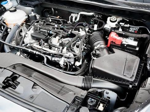 Used 2022 Ford Escape SE w/ Cold Weather Package image 25