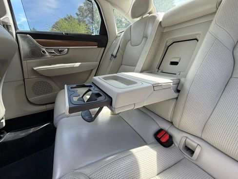Used 2017 Volvo S90 T6 Inscription w/ Vision Package AWD/4WD image 39