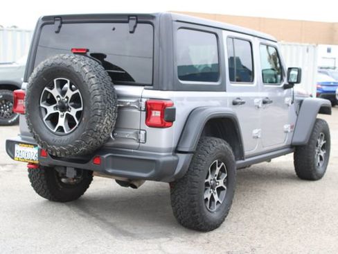 Used 2018 Jeep Wrangler Unlimited Rubicon w/ LED Lighting Group AWD/4WD image 5