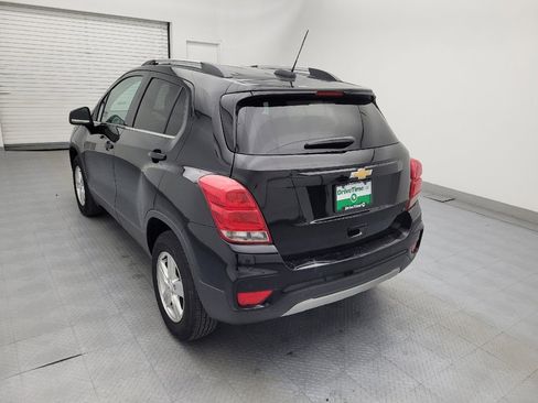 Used 2017 Chevrolet Trax LT w/ Driver Confidence Package image 6