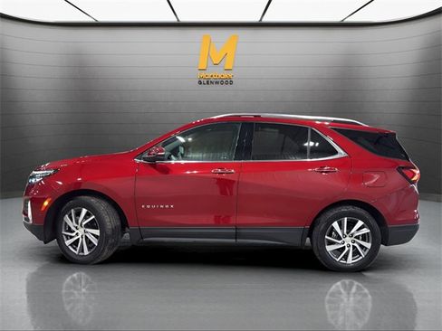 Used 2023 Chevrolet Equinox Premier image 6