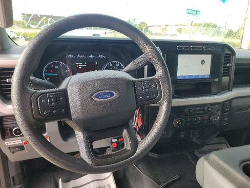Used 2023 Ford F550 4x4 Regular Cab Super Duty image 12