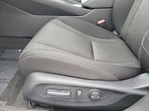 Used 2024 Honda Accord EX image 11
