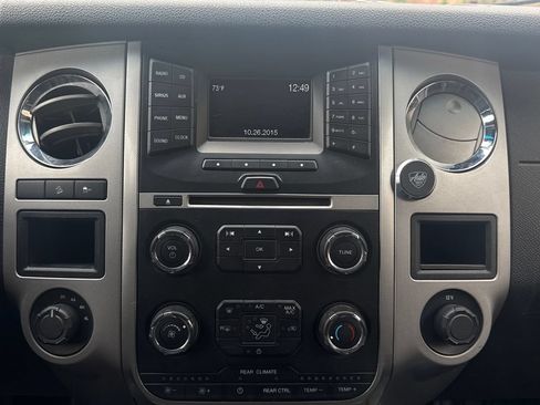 Used 2017 Ford Expedition EL XLT AWD/4WD image 21