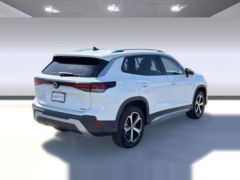 New 2026 Volkswagen Tiguan SE AWD/4WD image 9