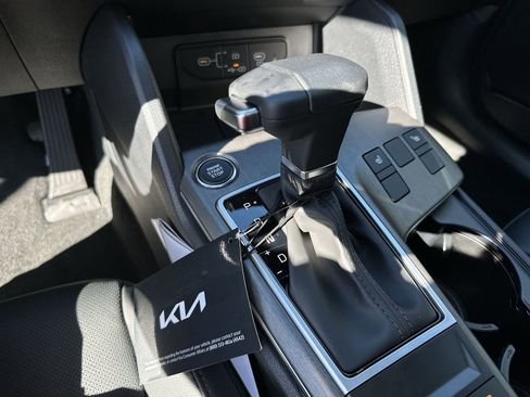 New 2026 Kia Sportage X-Line w/ X-Line Technology Package image 22