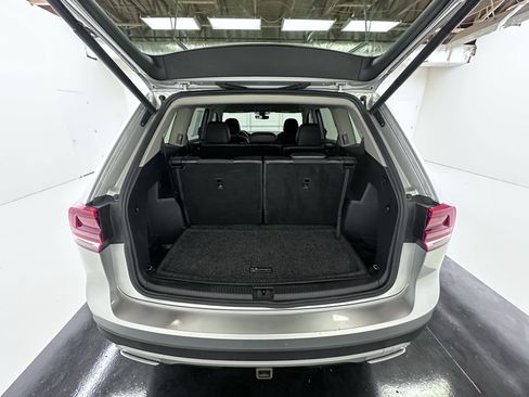 Used 2018 Volkswagen Atlas SE AWD/4WD image 24