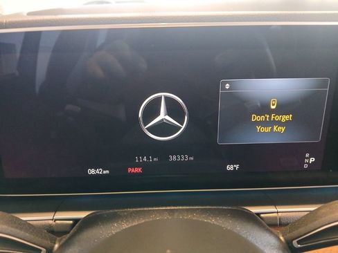 Used 2024 Mercedes-Benz GLS 450 4MATIC image 45