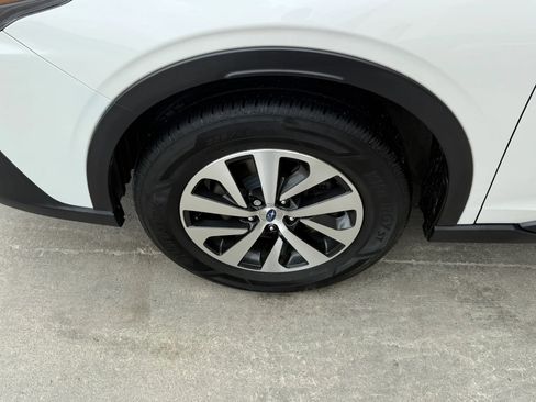 Used 2020 Subaru Outback Premium w/ Popular Package #1 AWD/4WD image 41
