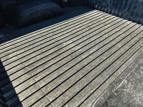 Used 2023 GMC Sierra 1500 AT4 w/ AT4 Premium Package image 18