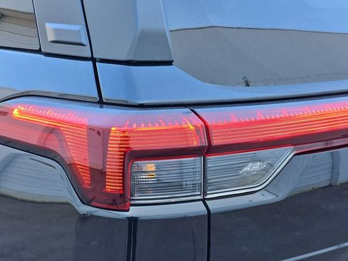 New 2026 Subaru Outback Premium AWD/4WD image 39
