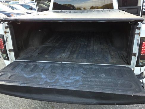 Used 2014 RAM 1500 Express AWD/4WD image 39