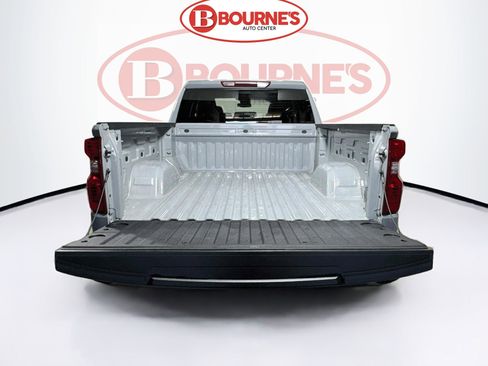 Used 2024 Chevrolet Silverado 1500 LT image 25