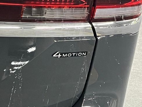 New 2026 Volkswagen Atlas SEL AWD/4WD image 33