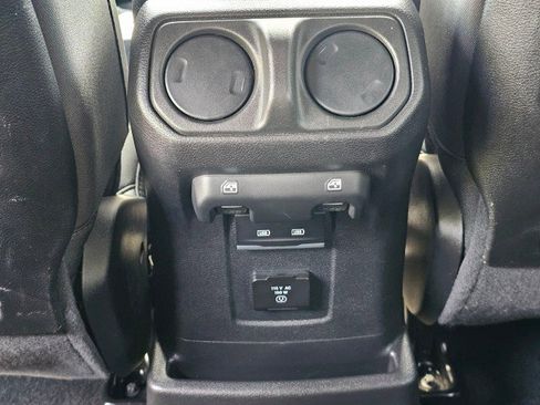 Used 2025 Jeep Wrangler Unlimited Rubicon 4xe w/ Safety Group AWD/4WD image 21