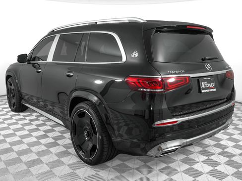 Used 2023 Mercedes-Benz Maybach GLS 600 4MATIC image 7
