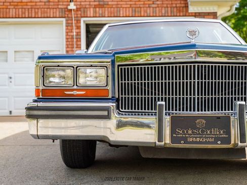 Used 1989 Cadillac Brougham RWD image 35