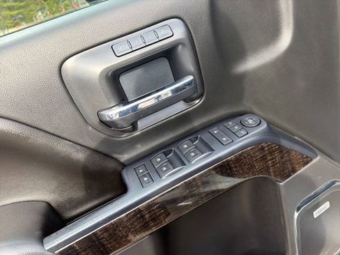 Used 2016 GMC Sierra 2500 Denali w/ Duramax Plus Package image 13