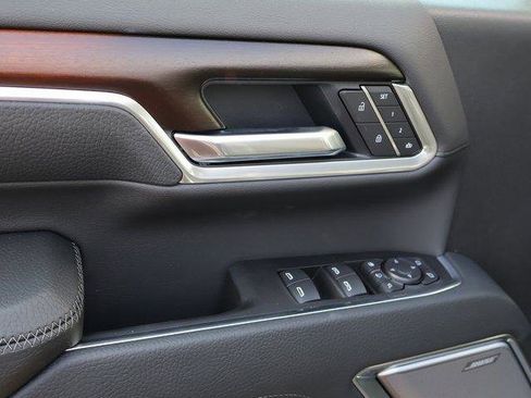 New 2026 GMC Sierra 2500 Denali w/ Denali Reserve Package image 29