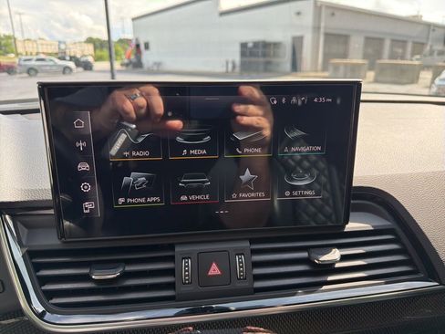 Used 2022 Audi SQ5 Premium Plus AWD/4WD image 20