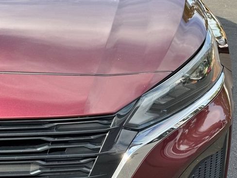 Used 2025 Nissan Altima 2.5 SV FWD image 50