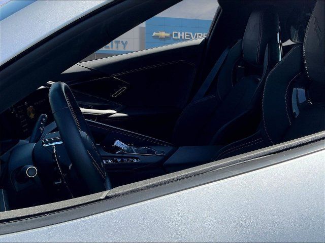 Used 2026 Chevrolet Corvette Stingray Preferred Cpe w/ Z51 Performance Package RWD image 20