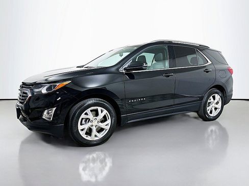 Used 2018 Chevrolet Equinox LT w/ Sun & Infotainment Package AWD/4WD image 3