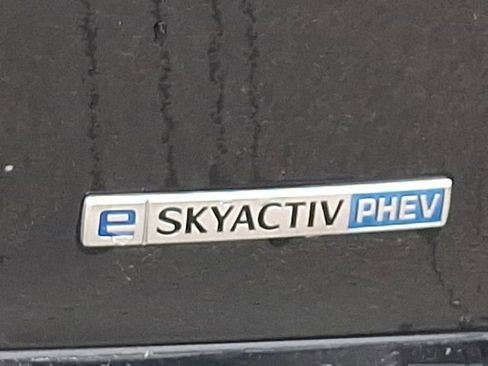 Certified 2024 MAZDA CX-90 Plug-In Hybrid w/ Preferred image 31