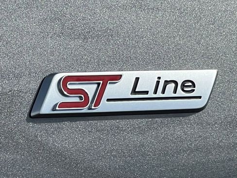 New 2026 Ford Explorer ST-Line AWD/4WD image 2