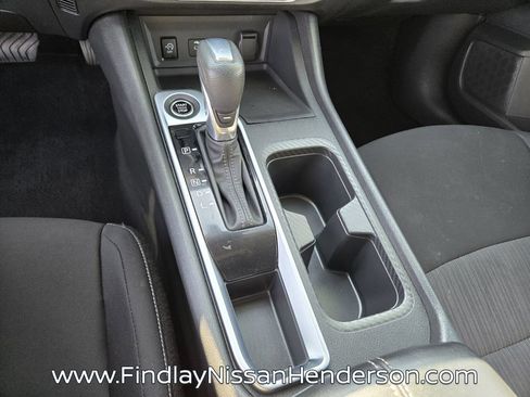 Used 2025 Nissan Sentra SV w/ All-Weather Package FWD image 30