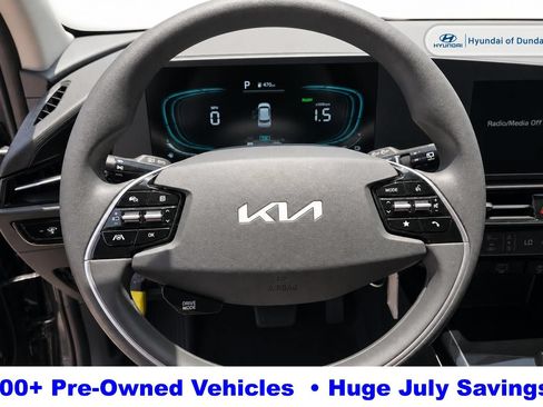 Used 2026 Kia Niro LX FWD image 11