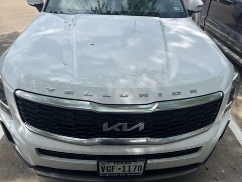 Used 2022 Kia Telluride S AWD/4WD image 2