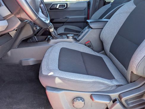 Used 2023 Ford Bronco Big Bend image 15