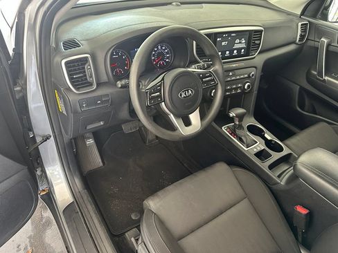 Used 2021 Kia Sportage LX FWD image 12