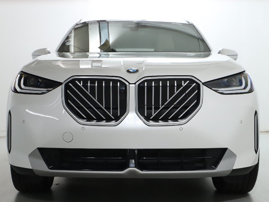 Used 2026 BMW X3 xDrive30i w/ Premium Package AWD/4WD image 6