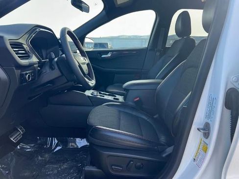 Used 2023 Ford Escape ST-Line w/ Tech Pack #1 image 16