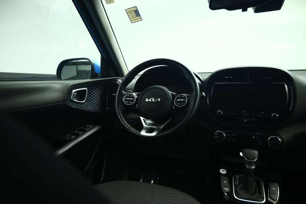 Used 2023 Kia Soul EX FWD image 38